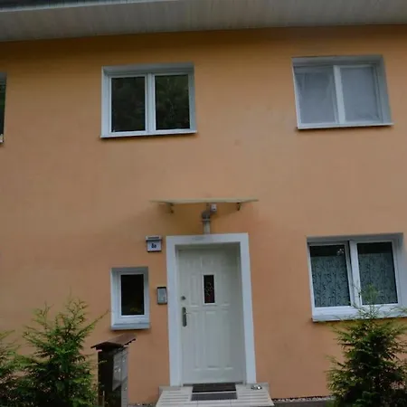 Private Souterrain In The Of Berlin * ビルケンヴェルダー